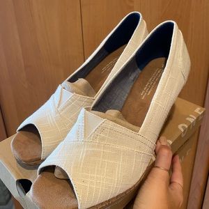 Toms linen cork wedge
